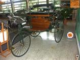 Hier klicken, um das Foto des Benz Patent Motorwagen Replika '1886.jpg 221.2K, zu vergrern